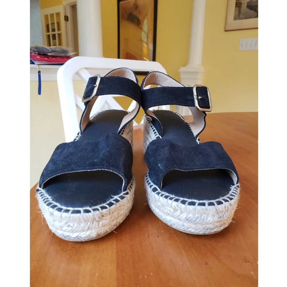 N/A skirt sandal